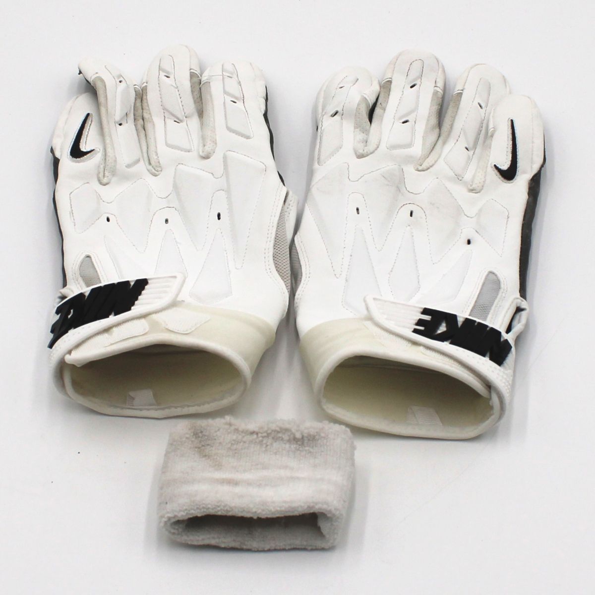 Pittsburgh Steelers #95 Keeanu Benton Game Used Gloves vs Cincinnati Bengals 10.16.25
