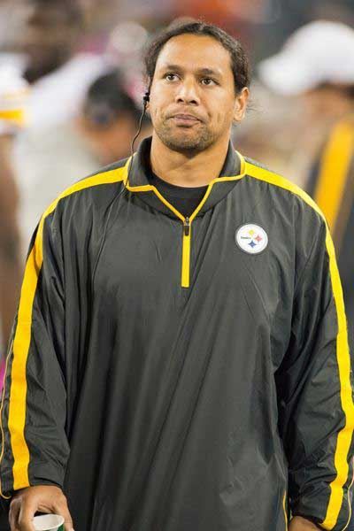 Pittsburgh Steelers Nike Coaches Woven Taffeta 1/4 Zip Lightweight Jacket